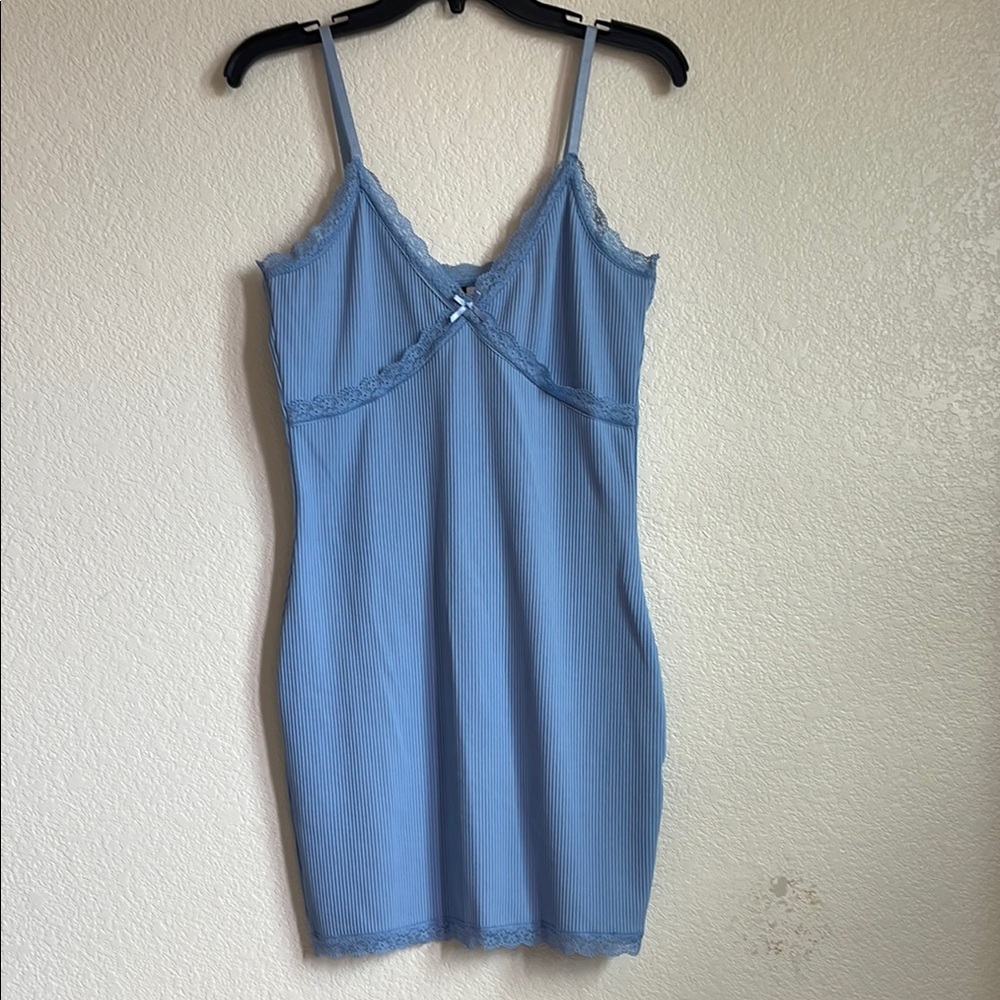 H&M Divided ribbed Blue Chemise with V-Neck and Adjustable Straps